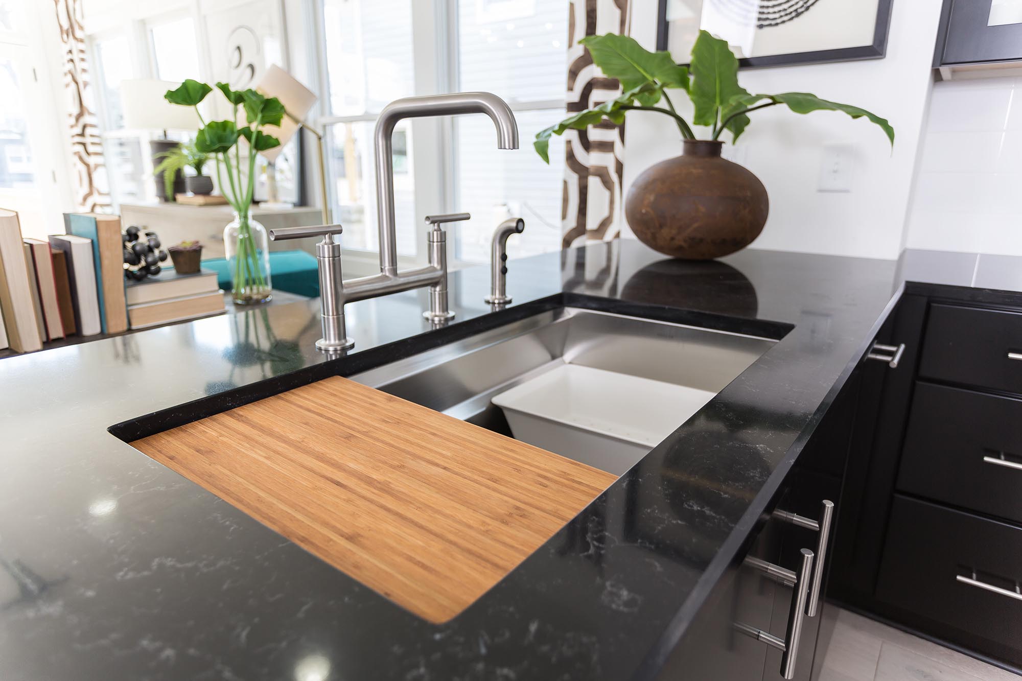 Floform Winnipeg Kitchen Countertop