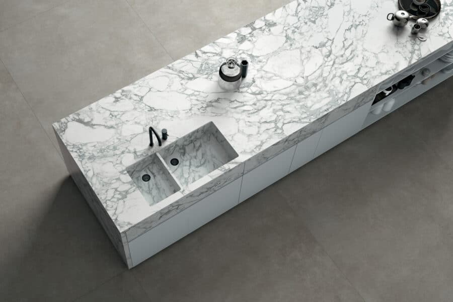Calacatta Arabescato | Concrete Grey